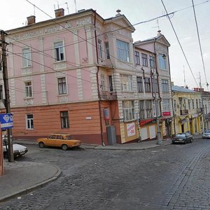 Черновцы, Главная улица, 8/2: фото
