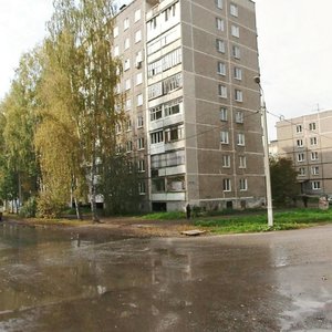 Ulitsa Generala Chernyakhovskogo, 94, Perm: photo