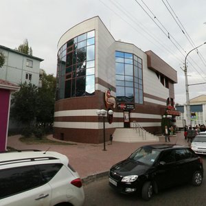 Астрахань, Улица Савушкина, 8: фото