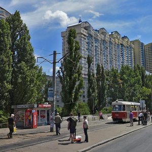 Киев, Харьковское шоссе, 17: фото