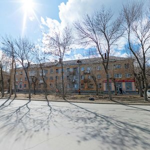 Kosmonavtov Avenue, 69, Yekaterinburg: photo