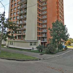 Минск, Улица Карбышева, 42: фото