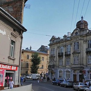 Львов, Зелёная улица, 1: фото