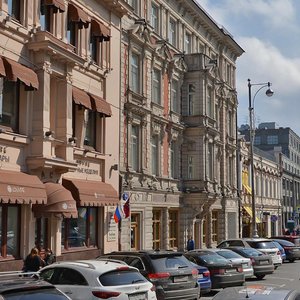 Улица петровка в москве