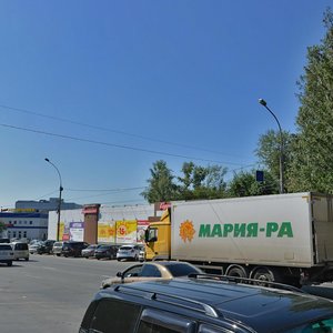 Новосибирск, Улица Немировича-Данченко, 147/3: фото
