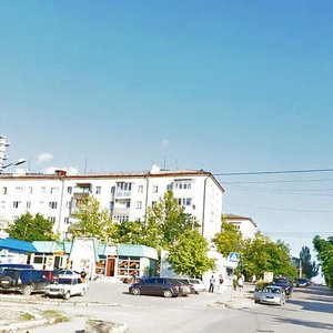 Севастополь, Улица Меньшикова, 17: фото