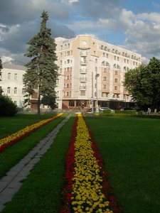 Москва, Улица Большая Полянка, 17с1: фото