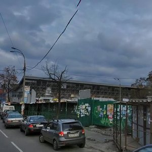 Verkhnii Val Street, 10, Kyiv: photo