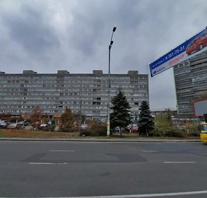 Darnytska Square, 1, Kyiv: photo