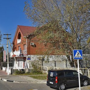 Краснодарский край, Революционная улица, 16: фото