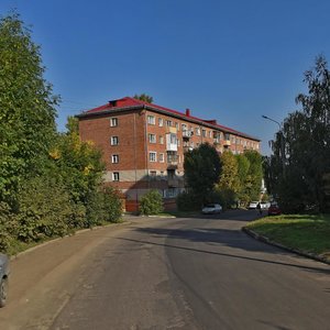 Akademika Arbuzova Street, 10, Kazan: photo
