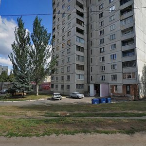 Харьков, Улица Гвардейцев-Широнинцев, 37к3: фото