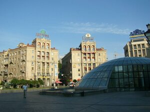 Киев, Переулок Тараса Шевченко, 1: фото