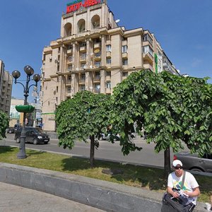 Киев, Михайловская улица, 2: фото