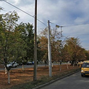Voroshilova Street, 12А ، تولياتي: صورة