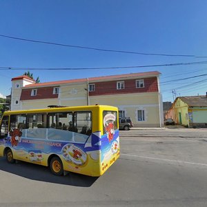 Ulitsa Revolyutsii, 9А/3, : foto