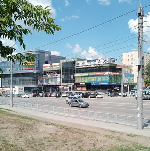 Новосибирск, Улица Кошурникова, 39/1: фото