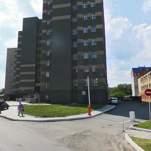 Ulitsa Lomonosova, 4, Nizhniy Tagil: photo