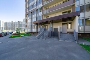 Мурино, Бульвар Менделеева, 3: фото