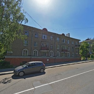 Дзержинский, Спортивная улица, 7: фото