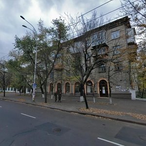 Budivelnykiv Street, 35, Kyiv: photo