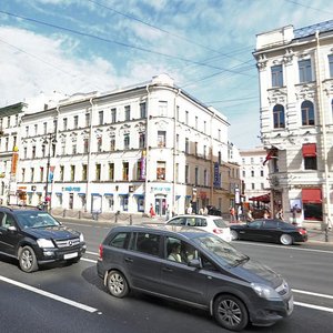 Nevskiy Avenue, 90-92, Saint Petersburg: photo