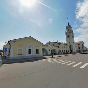 Privokzalnaya ploshchad, 1, Volhov: photo