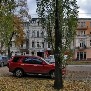 Verkhnii Val Street, 32, Kyiv: photo