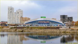 Челябинск, Каслинская улица, 64: фото