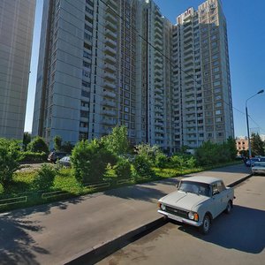 Москва, Улица Богданова, 42: фото