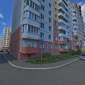 Ulitsa Sergeya Tyulenina, 14, : foto