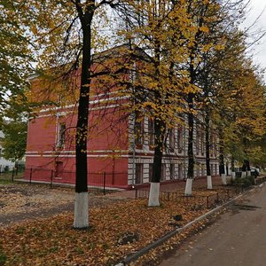 Ярославль, Улица Максимова, 8: фото