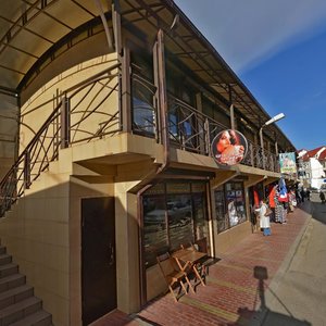 Privokzalnaya ploshchad, 16, Tuapse: photo
