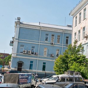 Владивосток, Алеутская улица, 14: фото