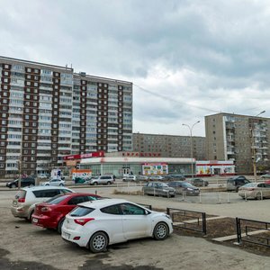 Bakinskih Komissarov Street, 68, : foto