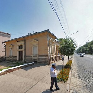 Holovna vulytsia, 133, Chernivtsi: photo