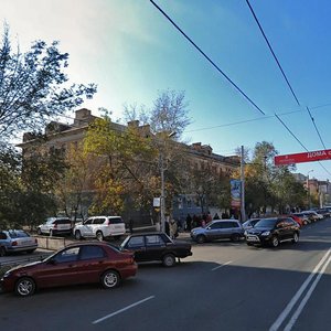 Ulitsa Volodarskogo, 37, : foto
