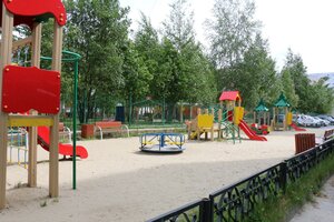 Мегион, Проспект Победы, 28: фото