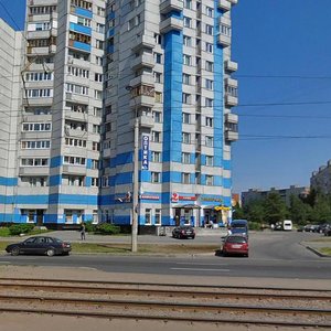 Sankt‑Peterburq, Nastavnikov Avenue, 15к1: foto