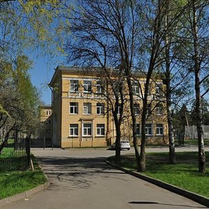 Петергоф, Санкт-Петербургский проспект, 4: фото