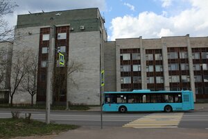 Петергоф, Ульяновская улица, 1: фото