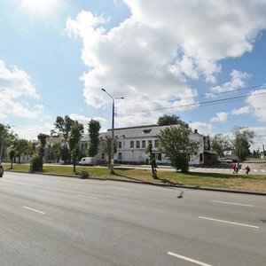 Челябинск, Улица Доватора, 7: фото