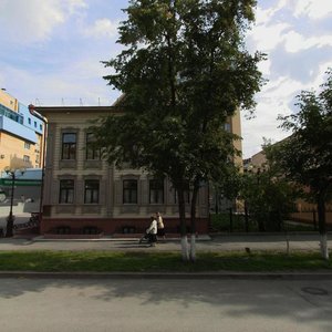 Khokhryakova Street, 53А, Tyumen: photo