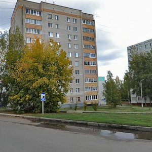 Gagarina Street, 52, Nizhnekamsk: photo