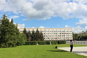 V.I. Lenina Square, 3, Yoshkar‑Ola: photo