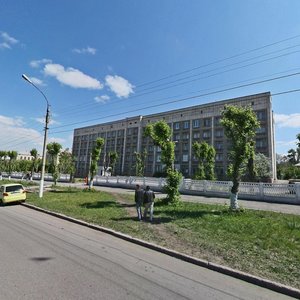 Magnitoqorsk, Suvorova Street, 100: foto