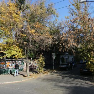 Molodoy Gvardii Street, 9, Astrahan: photo