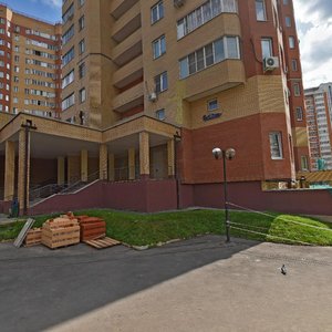 Zelyonaya ulitsa, 32к3, : foto