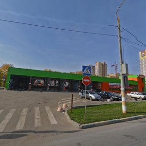 Akademika Sakharova Street, 3, : foto