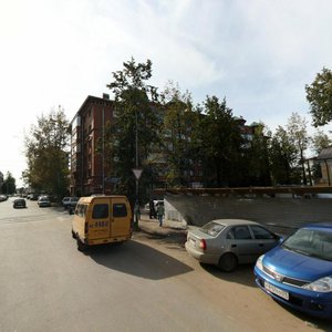 Maksima Gorkogo Street, 21, Perm: photo